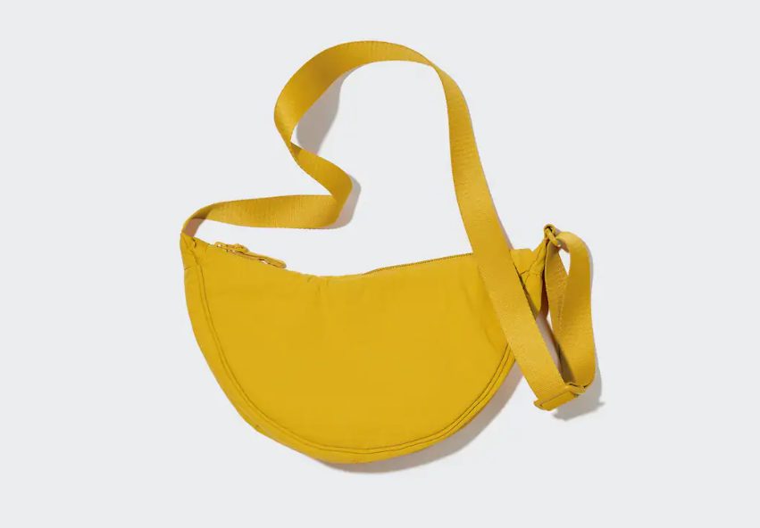 bolso amarillo uniqlo