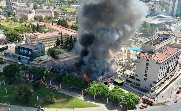 El auto judicial del incendio de Atalayas: las claves del juicio oral contra los siete acusados por los 13 muertos
