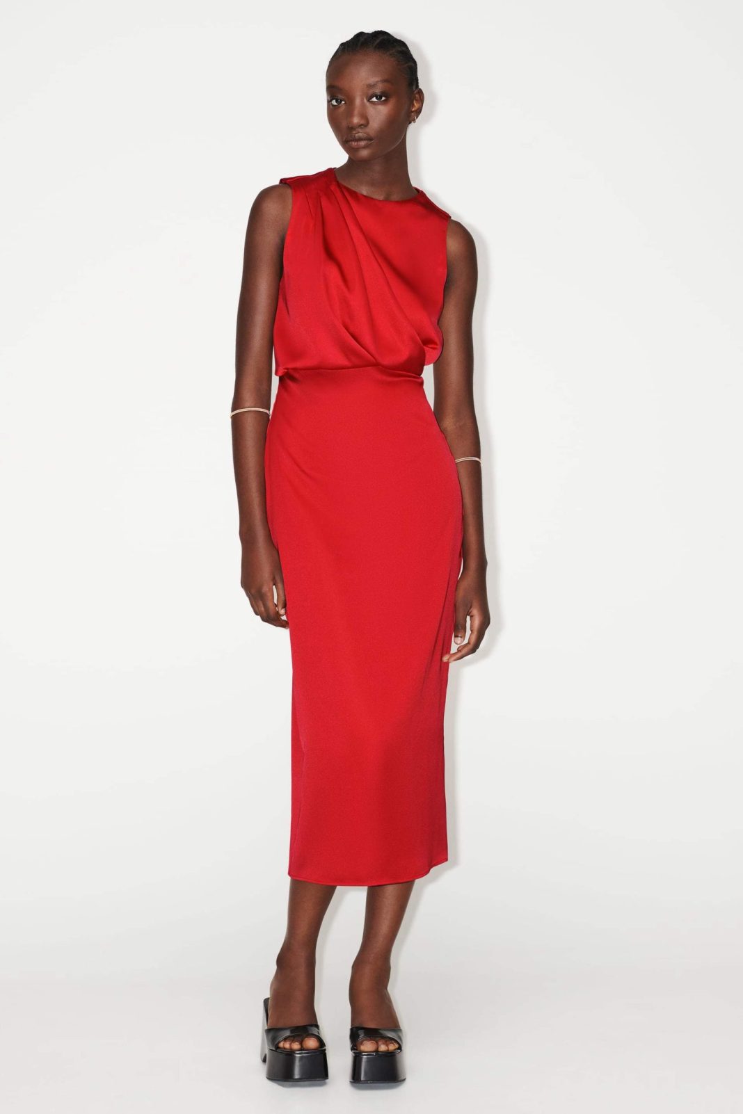 vestido rojo zara