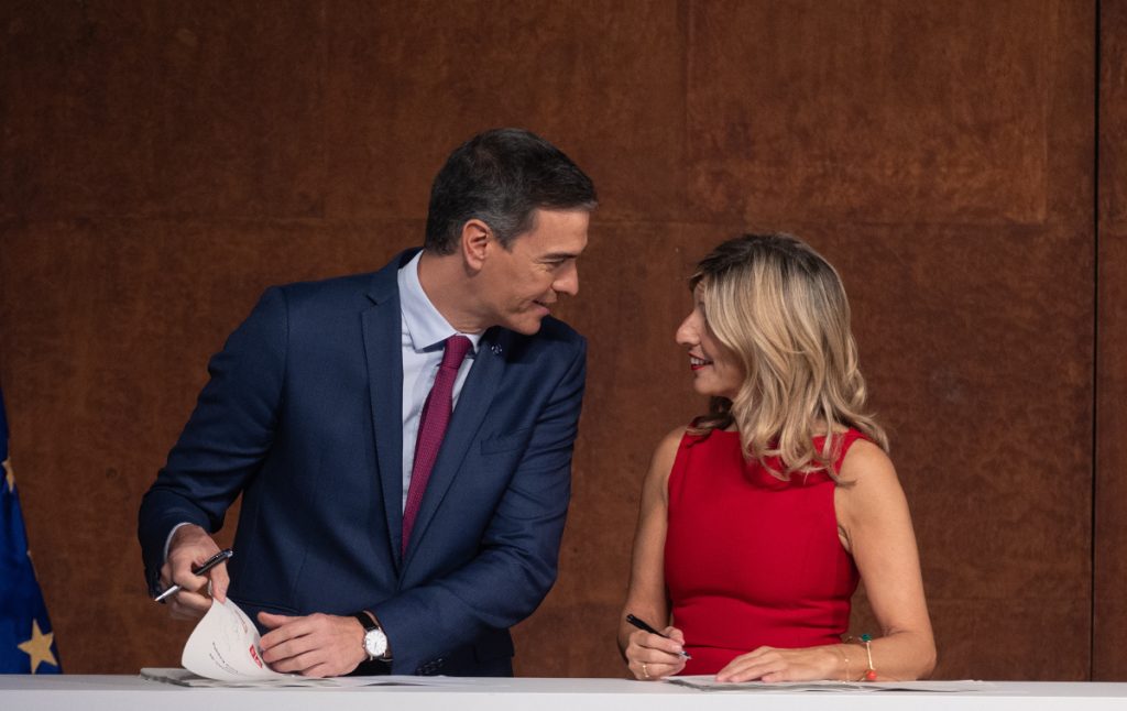 Yolanda Díaz afronta su sino tras perder la confianza de Pedro Sánchez 3 Moncloa Sánchez cerró el preacuerdo con Junts varias horas después de la firma del acuerdo con Yolanda Díaz