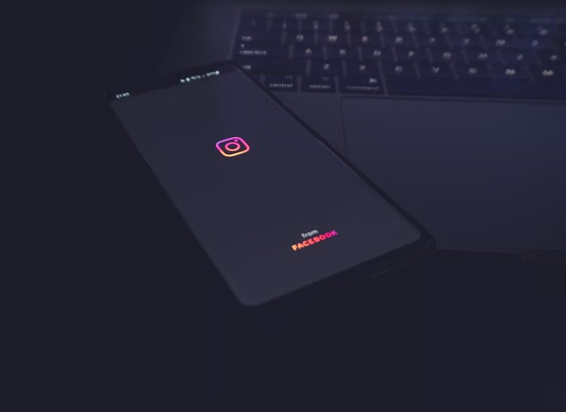 FACEBOOK E INSTAGRAM DE PAGO