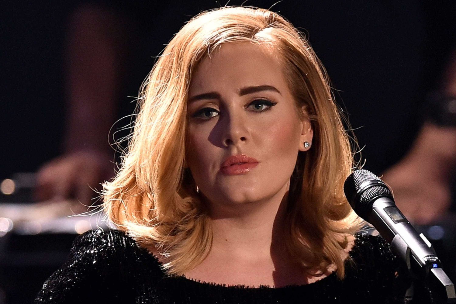 Adele y su '21': Cómo un álbum rompió récords y definió una década de música 1 Moncloa Durante esta década, el género pop tuvo un auge sin precedentes
