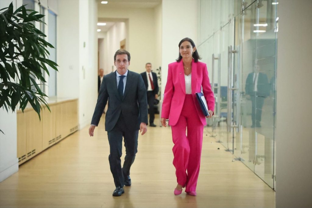 Almeida se olvida de Ortega Smith y centra los ataques en el PSOE de Maroto 1 Moncloa Almeida se olvida de Ortega Smith y centra los ataques en el PSOE de Maroto | Foto: GRUPO MUNICIPAL SOCIALISTA