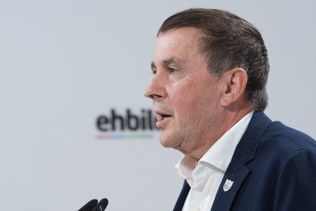 EuropaPress 5603824 coordinador general eh bildu arnaldo otegi rueda prensa celebrada reunion Moncloa