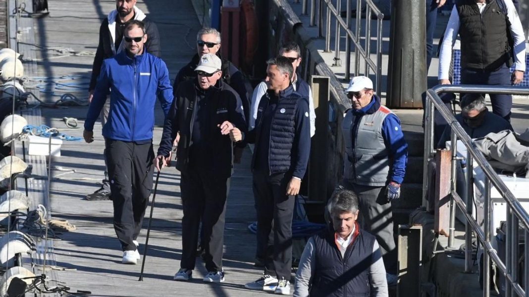 juan carlos I reaparece en desafio barcelo