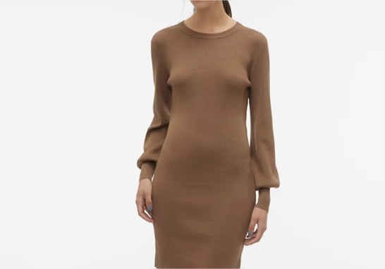 El Corte Inglés: el vestido de terciopelo con cristales de Sfera por solo 39,99 euros perfecto para las fiestas navideñas 4 Moncloa vestido 5 Moncloa