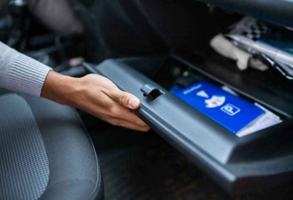 La DGT da un giro digital: ahora, el 94% de trámites se resuelven sin visitar jefaturas de tráfico 2 Moncloa multa