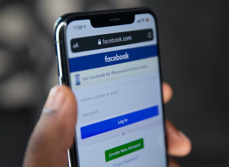 LA IMPORTANCIA DE LA PRIVACIDAD EN LAS REDES SOCIALES