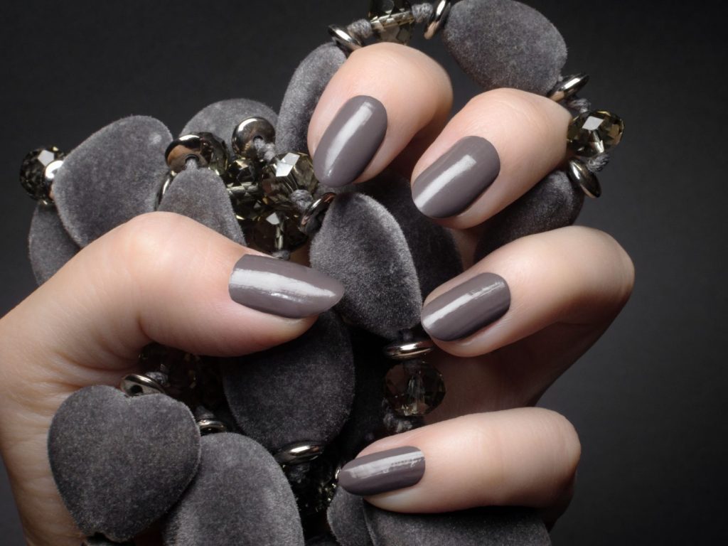 Técnicas creativas para eliminar uñas semipermanentes fácilmente en casa 1 Moncloa Sephora