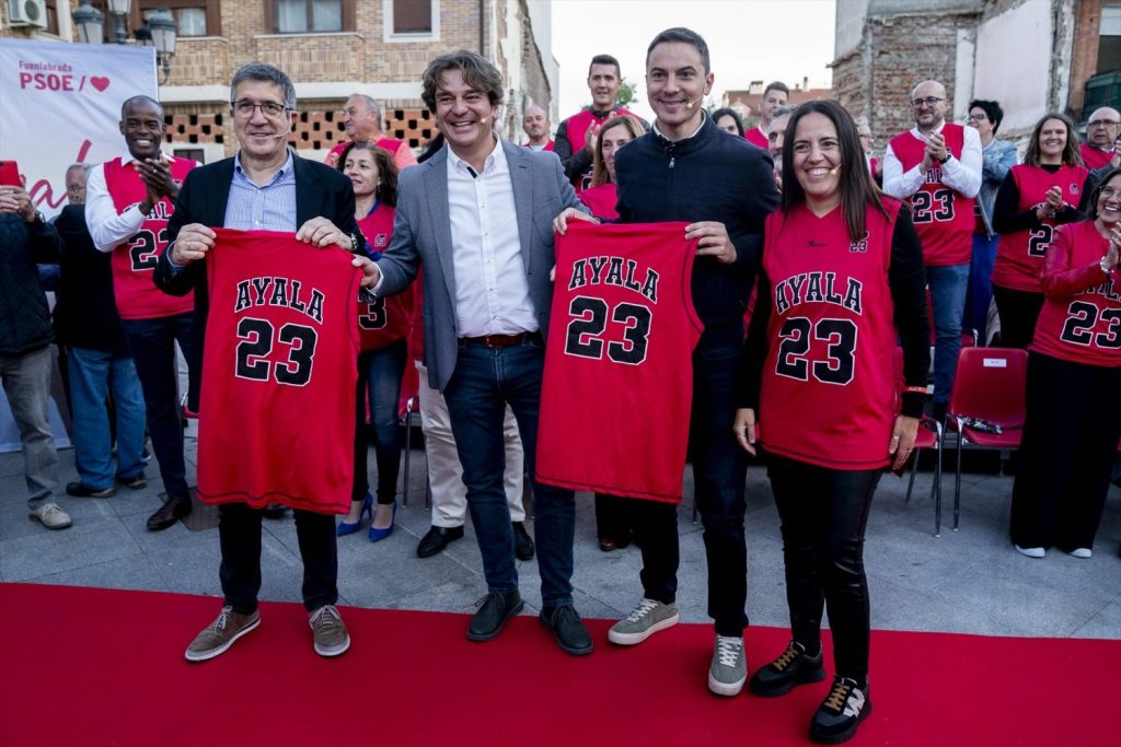 Crisis en el PSOE de Fuenlabrada: Javier Ayala criticado por sus presupuestos 2 Moncloa Crisis en el PSOE de Fuenlabrada: Javier Ayala criticado por sus presupuestos | Foto: Europa Press