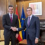 PP y PSOE inician la batalla por el centro y la clase media española