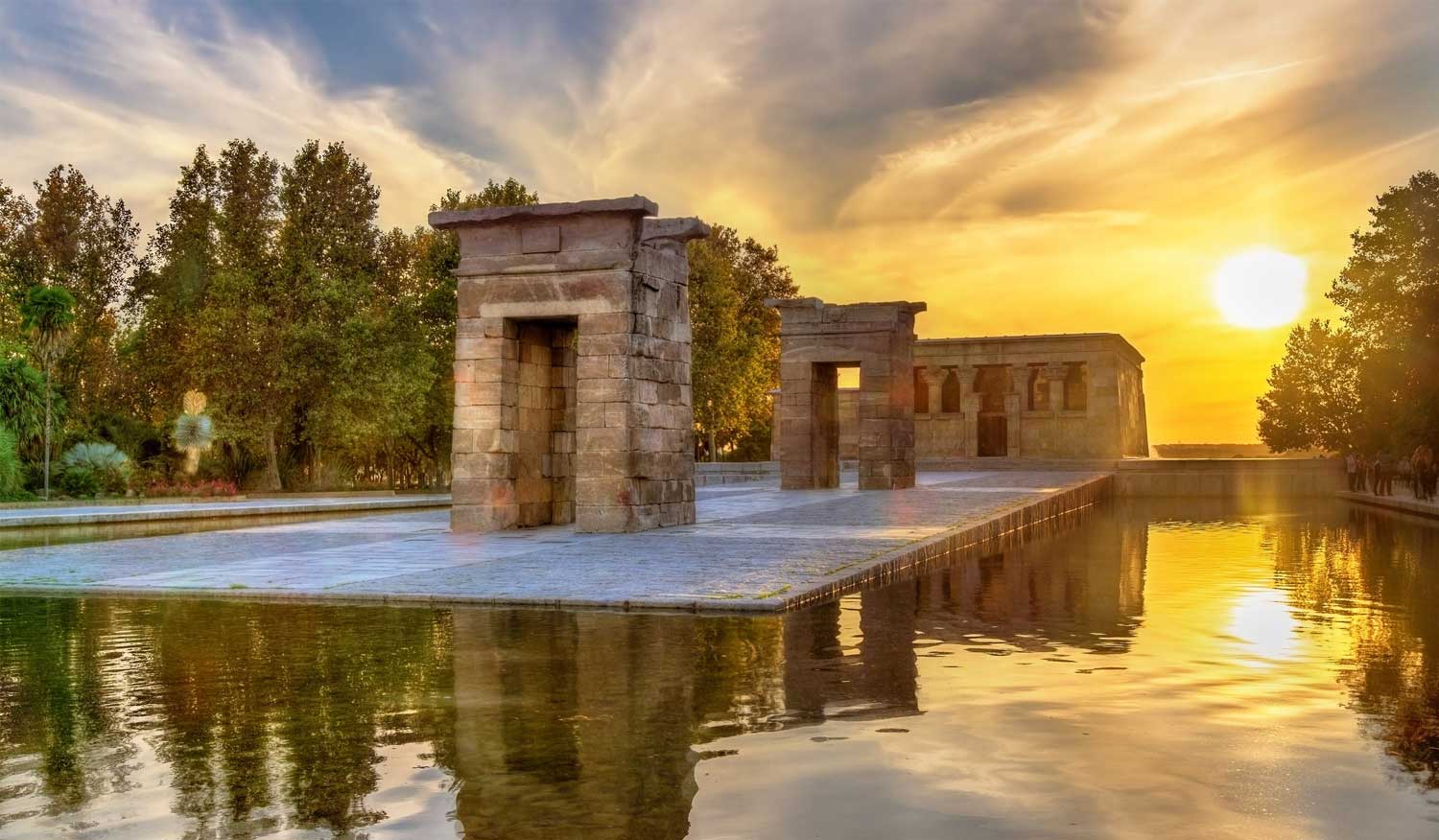Templo de Debod en Madrid: conoce los enigmas egipcios en un oasis urbano 4 Moncloa EL ARTE EGIPCIO EN EL TEMPLO DE DEBOD