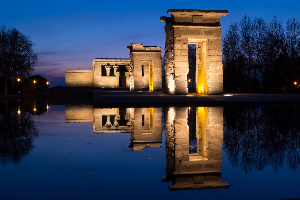Templo de Debod en Madrid: conoce los enigmas egipcios en un oasis urbano 2 Moncloa LOS MISTERIOSOS JEROGLÍFICOS EGIPCIOS