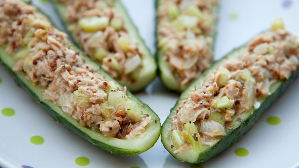 Descubre el poder diario: Los sorprendentes beneficios de incluir pepino en tu dieta cotidiana. ¡Salud asegurada! 5 Moncloa Apoyo a la Salud Ocular: Cuida tus Ojos con Pepino