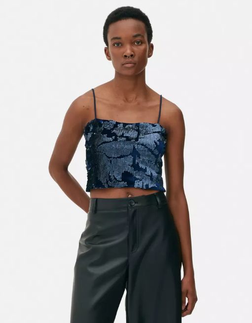 top azul lentejuelas