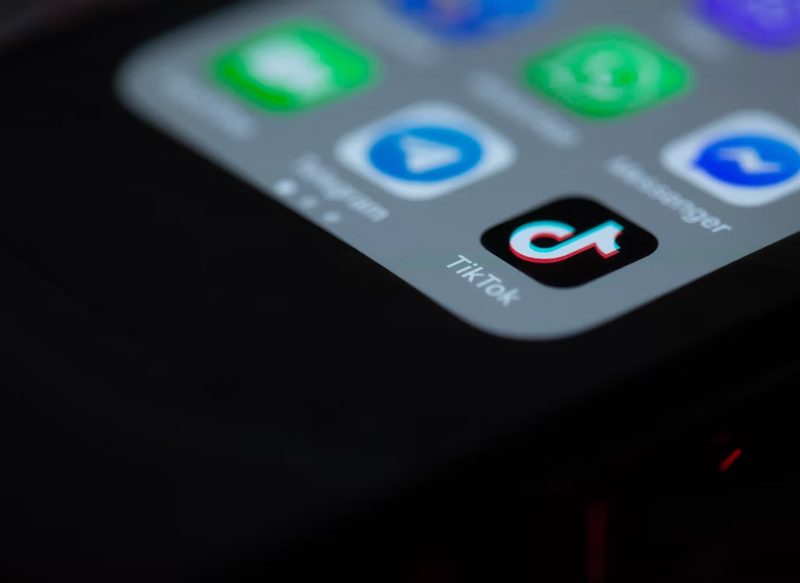 TIKTOK APUESTA POR LA IA