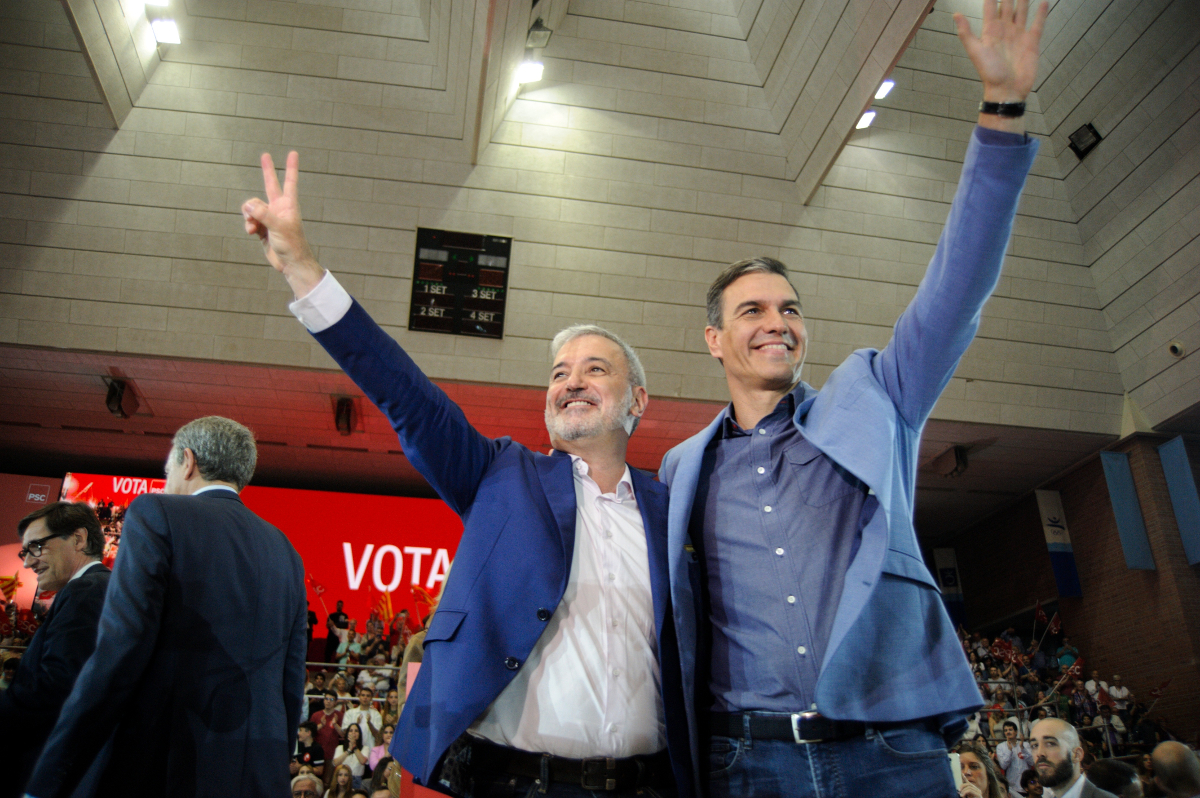 Comité Federal del PSOE proclama a Sánchez candidato por unanimidad y reivindica a Begoña Gómez en Fuenlabrada 1 Moncloa Sánchez candidato 29-N