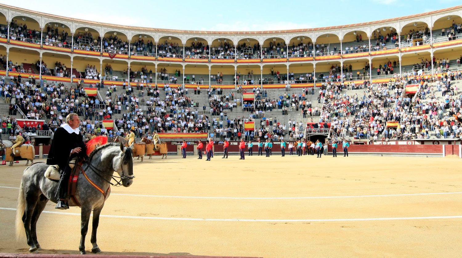 ¡Descubre Las Ventas! ¿Por qué todos hablan de la Plaza de Toros? 2 Moncloa Un Futuro Incierto