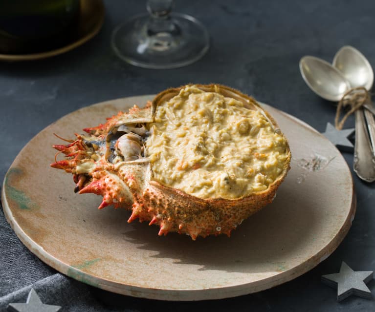 Disfruta en casa del Centollo Relleno de Arguiñano: sabor gourmet asequible con esta receta experta 2 Moncloa a9b28ca26a525afa4819d74ad55b8bfb7d56d9a7 Moncloa