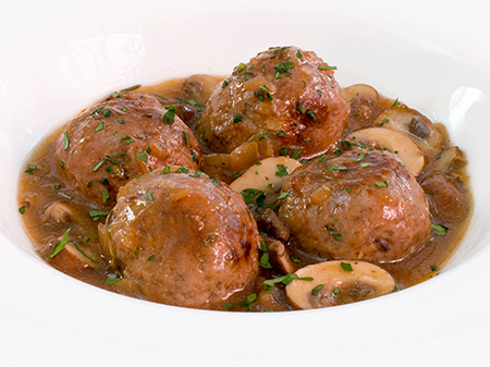 Receta de albóndigas con salsa de champiñones: un delicioso manjar al alcance de cualquiera 1 Moncloa albondigas 2 Moncloa