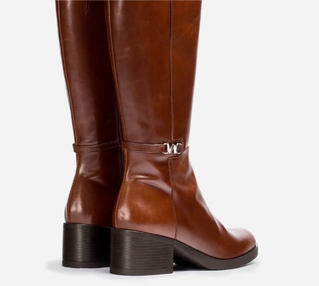 botas monta 1 Moncloa