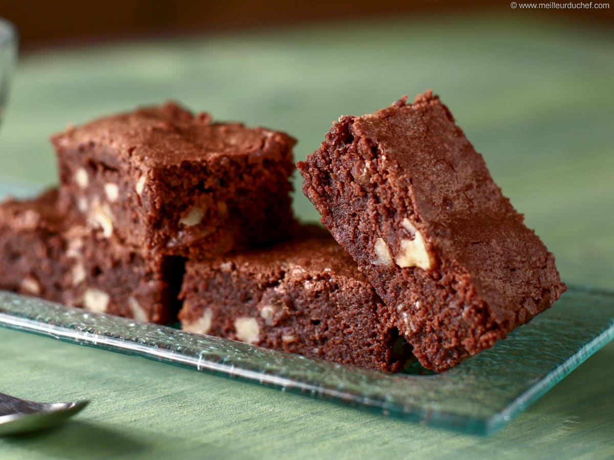 Delicias irresistibles: Descubre 5 tentadoras recetas de brownie con Thermomix, fáciles de hacer, ¡la perdición de cualquier goloso! 2 Moncloa FINAL FELIZ: BROWNIE VEGANO Y SIN GLUTEN