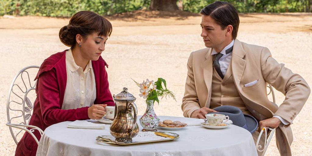 catalina y pelayo en la promesa