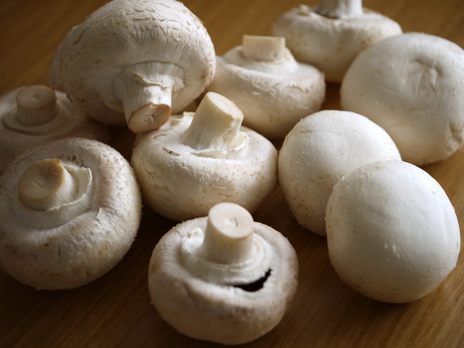 Esta receta de champiñones al ajillo es una delicia que no puedes dejar pasar 1 Moncloa ORÍGENES CULINARIOS