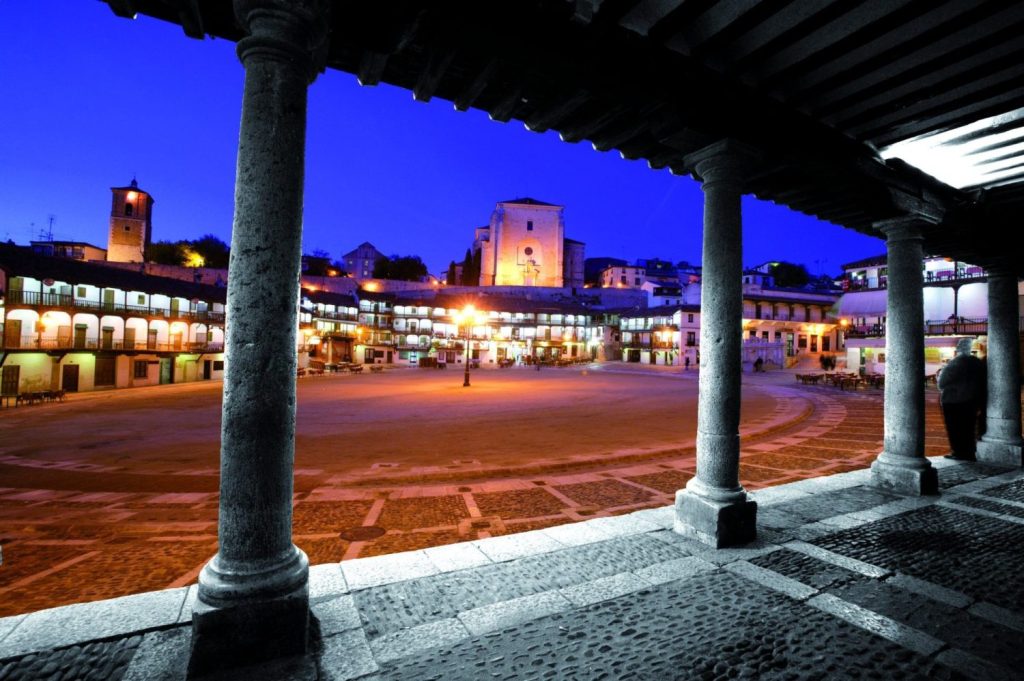 Uno de los pueblos más bonitos e icónicos de Madrid: descubre la historia y tradición de Chinchón 3 Moncloa chin Moncloa