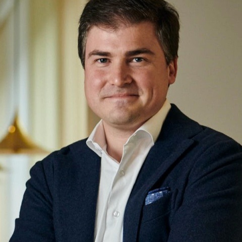 Las 25 personas más influyentes del mundo del lujo en España 9 Moncloa fichet Moncloa