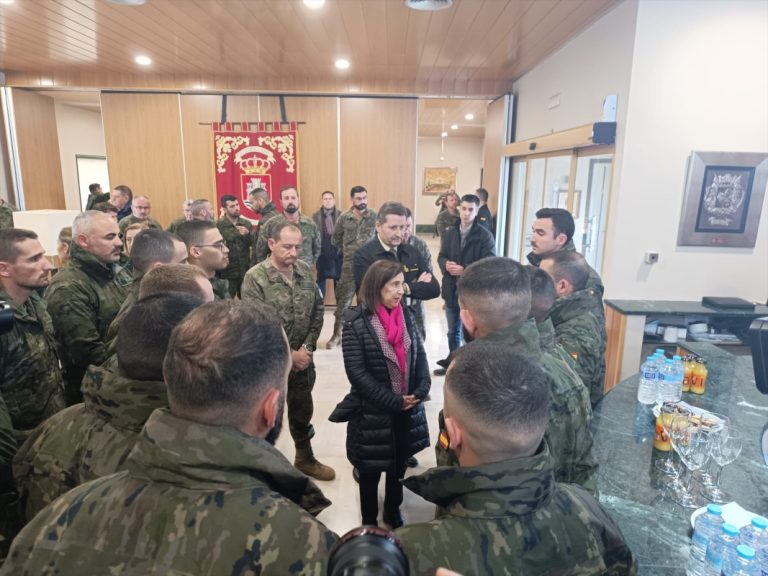 Los militares llevan al Congreso su propuesta para incluir en el plan de Defensa