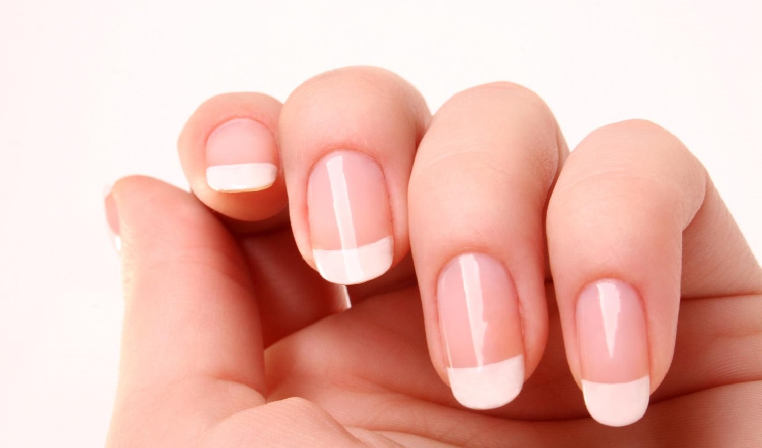 Consigue unas uñas fuertes y saludables con estos 9 tratamientos caseros que transformarán tu manicura por completo 2 Moncloa CONSEJOS ADICIONALES