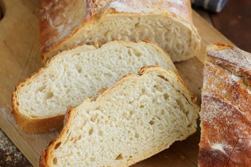 Aprende a hacer un delicioso y sano pan rústico casero en pocos pasos 2 Moncloa 840 560 Moncloa