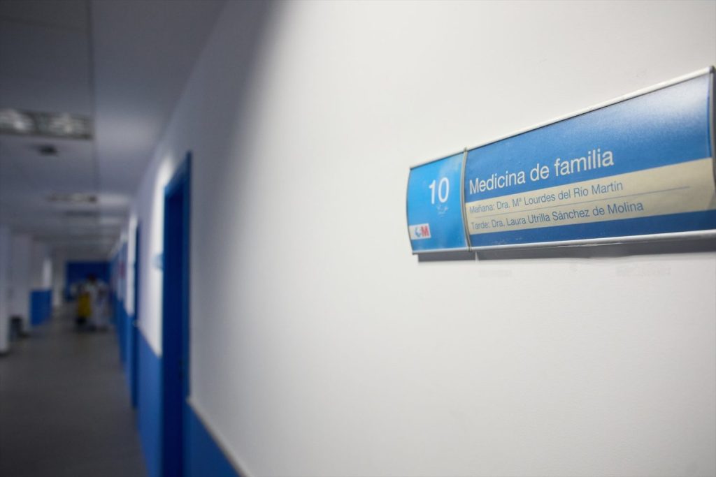 Atención Primaria lleva ante la Justicia a la Consejería de Sanidad 1 Moncloa Atención Primaria lleva ante la Justicia a la Consejería de Sanidad | Foto: Europa Press