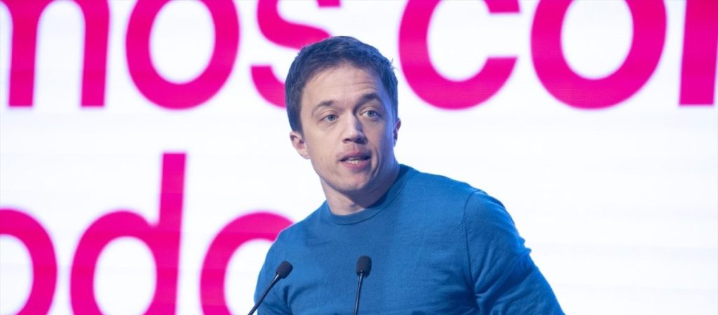 Sumar reprende al PSOE por multiplicar el gasto militar por la "puerta de atrás" 1 Moncloa EuropaPress 5684877 lider mas pais inigo errejon interviene puesta largo candidata sumar e1710932148551 Moncloa