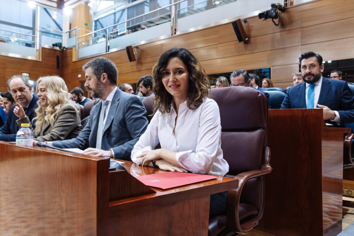 La izquierda reprocha a Ayuso sus declaraciones sobre el aborto