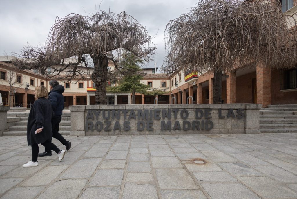 El PP de Las Rozas carga sus desayunos de 222 euros al Ayuntamiento 2 Moncloa El PP de Las Rozas pasa sus desayunos de 222 al Ayuntamiento | Foto: Europa Press