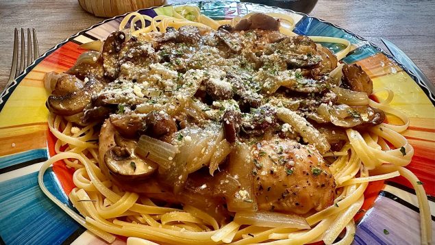 Filete de pavo en vino tinto con puré de boniato: Sabores exquisitos