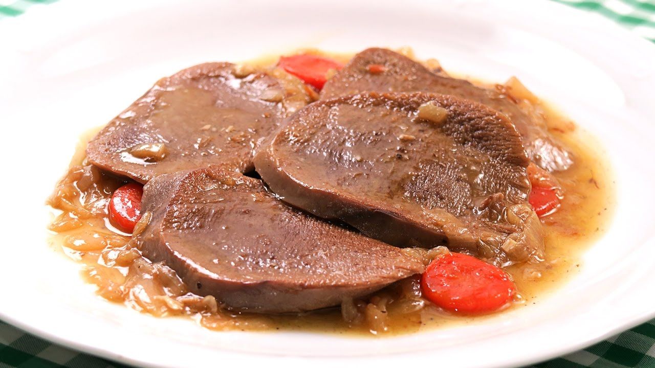 Disfruta de una exquisita lengua de ternera: Delicias en salsa 1 Moncloa UN CLÁSICO RENOVADO: LENGUA EN SALSA