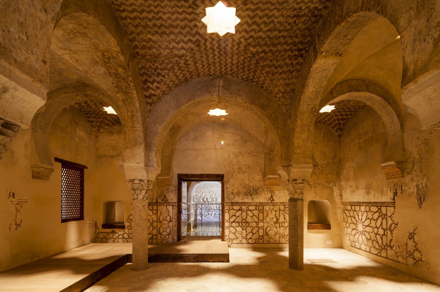 Santa Clara de Tordesillas: Descubre los secretos del gótico castellano 4 Moncloa INFLUENCIAS E INTERCAMBIOS CULTURALES