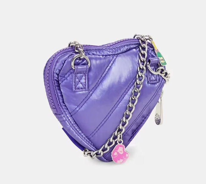 bolso en forma de corazón