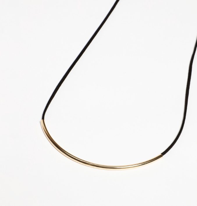collar largo metalico