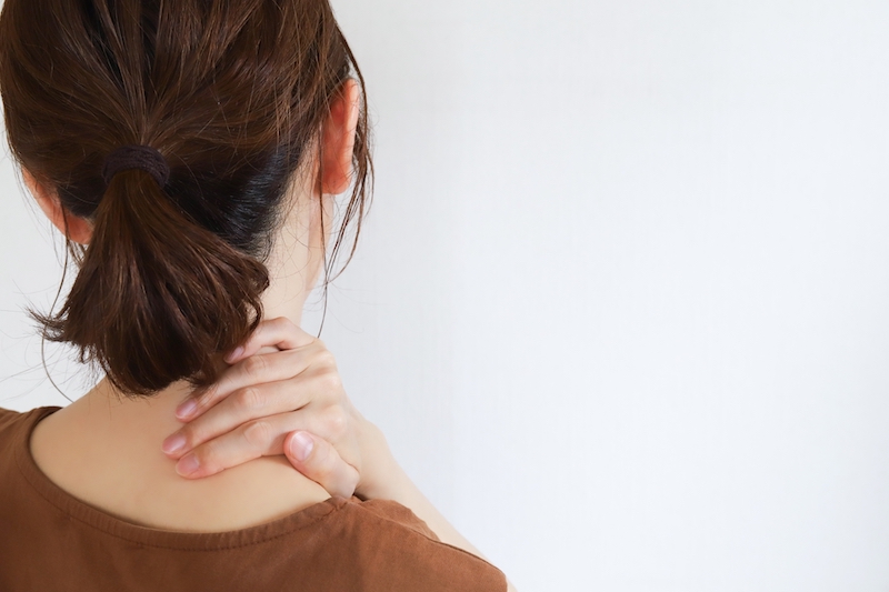 Fibromialgia: Cuando la vida moderna golpea duro 1 Moncloa FIBROMIALGIA ENTRE EL DOLOR Y EL MISTERIO: UN DESAFÍO PARA LA SALUD EN LA ERA MODERNA