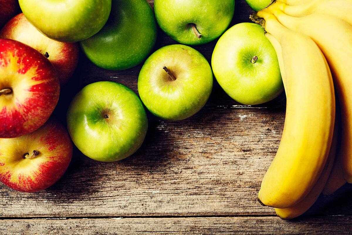 Fanático de la fruta en la dieta keto: Las 5 que deberías pensar dos veces antes de comer 1 Moncloa FRUTAS Y LA DIETA KETO: ¿AMIGOS O ENEMIGOS?