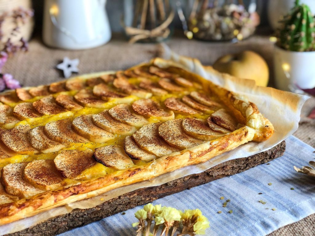 Tentadora tarta de manzana en 3 pasos: ¡Sencillez, rapidez y delicia! 2 Moncloa tarta manzana horno