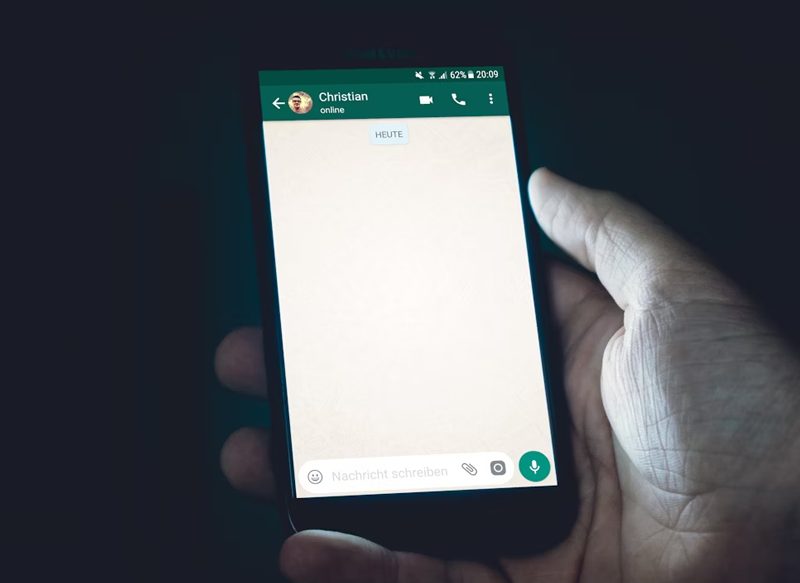 GRUPOS DE WHATSAPP VS COMUNIDADES