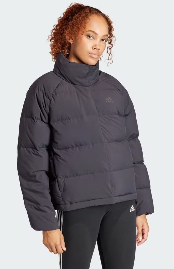 Viste con calidez: Las chaquetas Adidas para un final invernal impecable 1 Moncloa 2024022316192258886 Moncloa