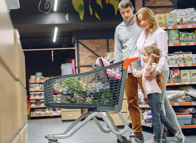 AHORRA HASTA UN 50% EN LA CESTA DE LA COMPRA