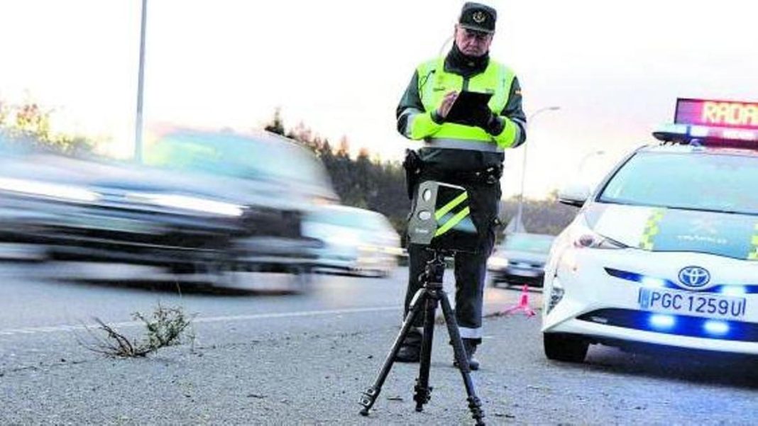 Así puedes recurrir una multa de radar: el truco legal que pocos conocen para anular sanciones de velocidad