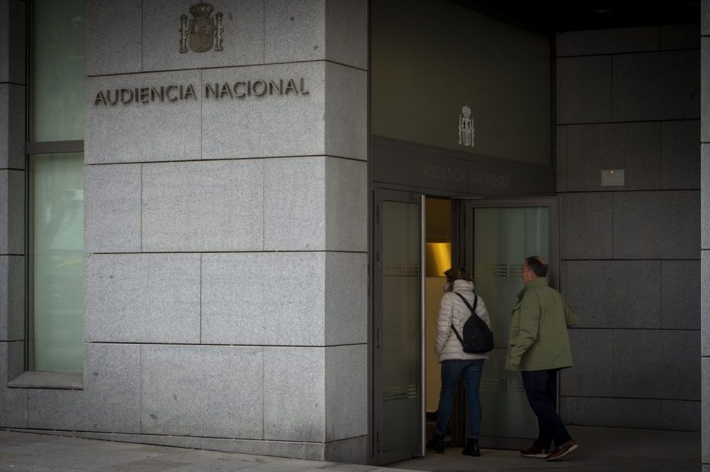 La Audiencia Nacional juzga este lunes a un hombre de nacionalidad española por pertenencia a Estado Islámico 1 Moncloa La Audiencia Nacional juzga desde este lunes a un hombre de nacionalidad española por pertenencia a Estado Islámico